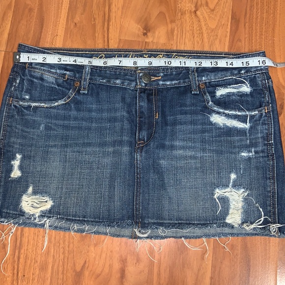 Ruehl No. 925 Distressed Denim Skirt - Picture 5 of 10